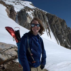 Meet your Posher, Elizabeth